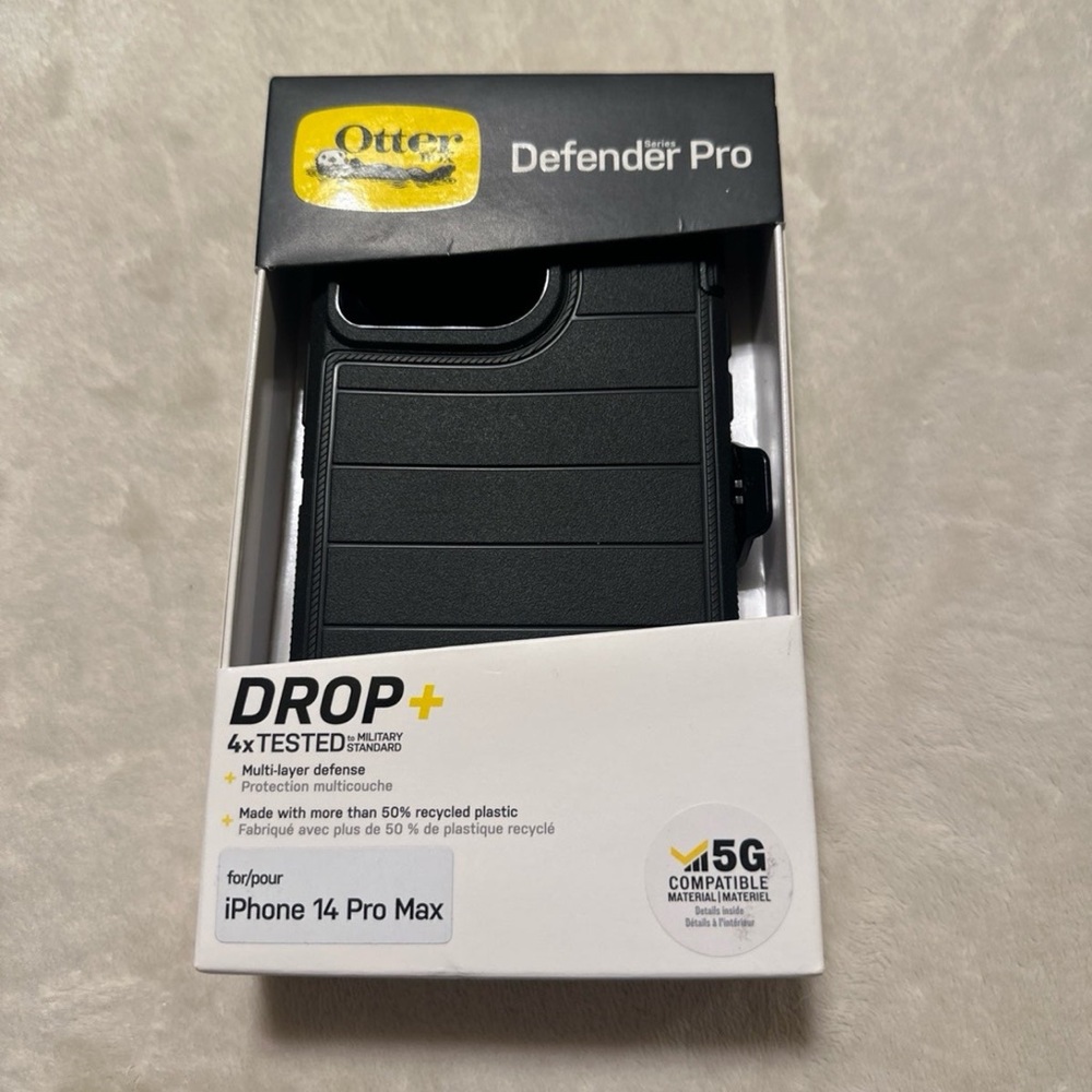SOLD!OtterBox Defender Pro Series Phone case for iPhone 14 Pro Max